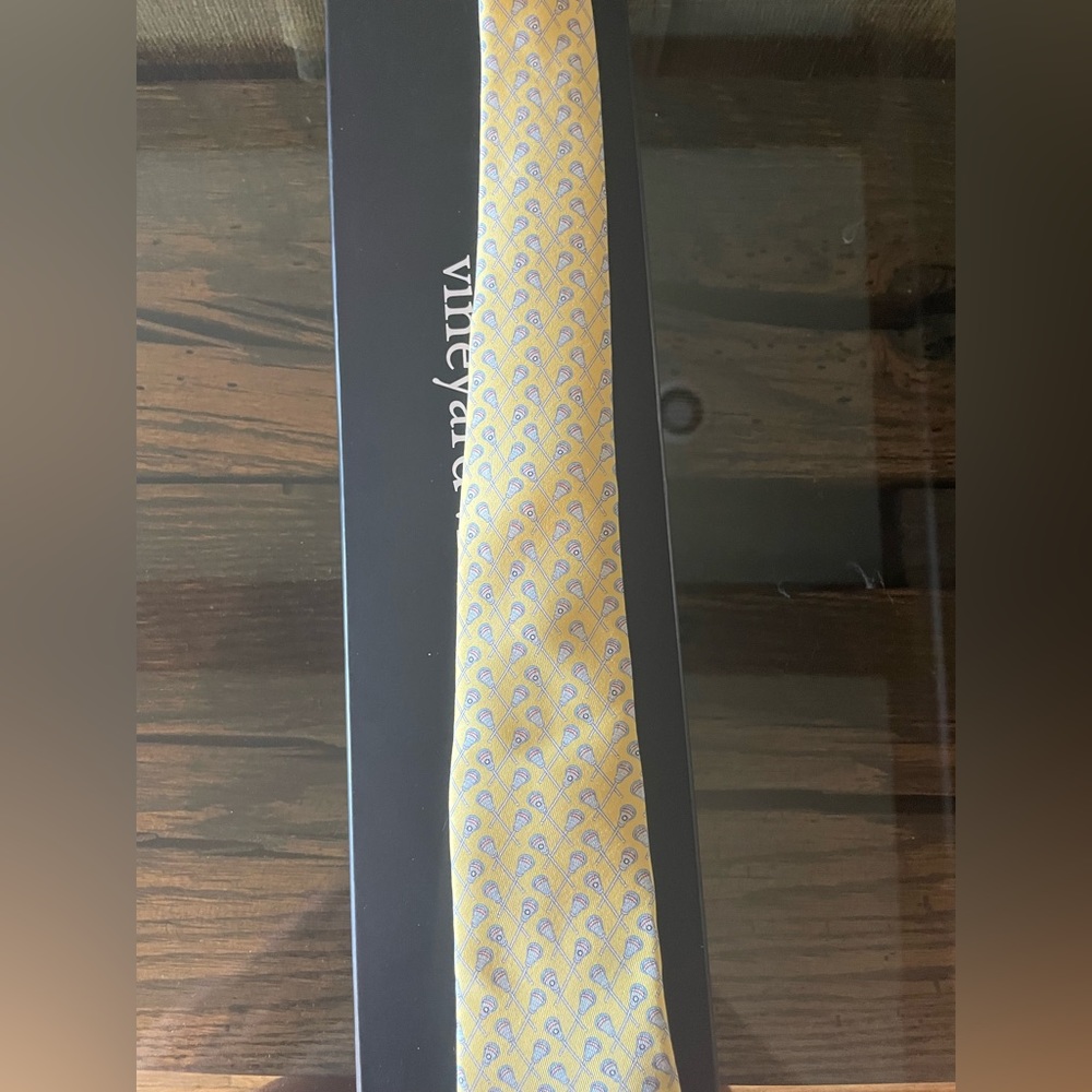 Vineyard vines boys yellow lacrosse tie